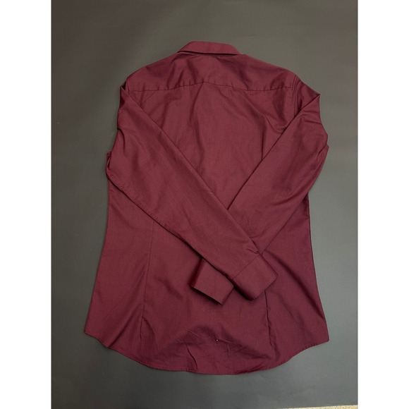 New H&M Slim Fit Dress Shirt Mens Long Sleeve Button Up Burgundy Casual - Picture 2 of 3